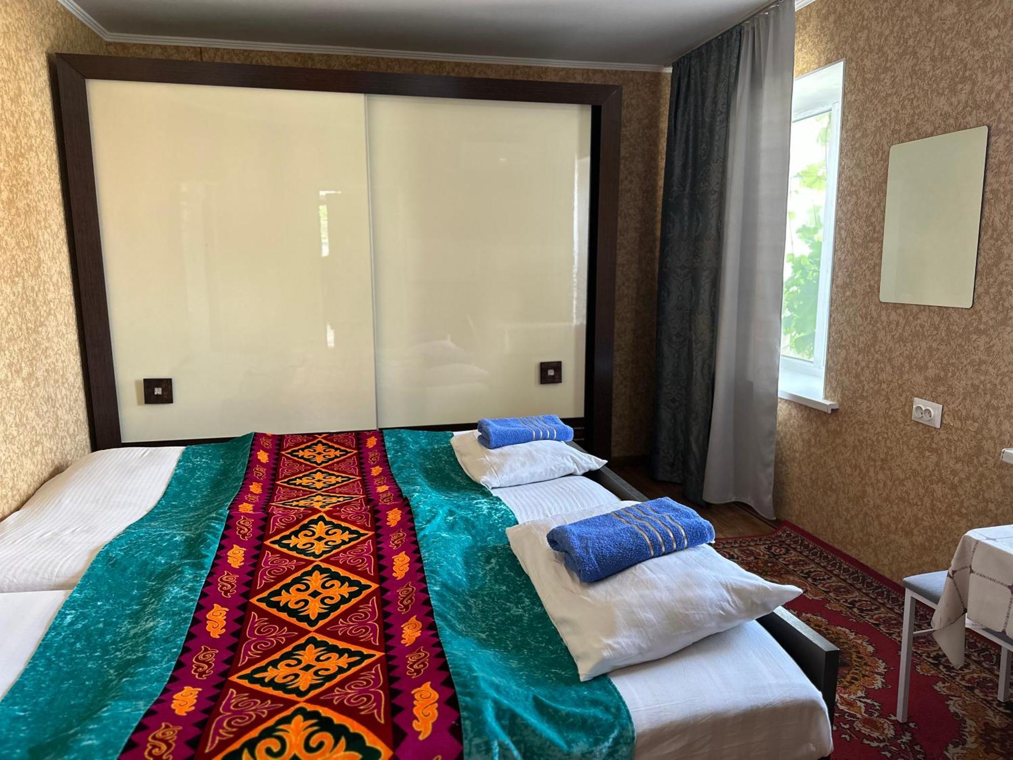 Tunduk Hostel Μπισκέκ Εξωτερικό φωτογραφία