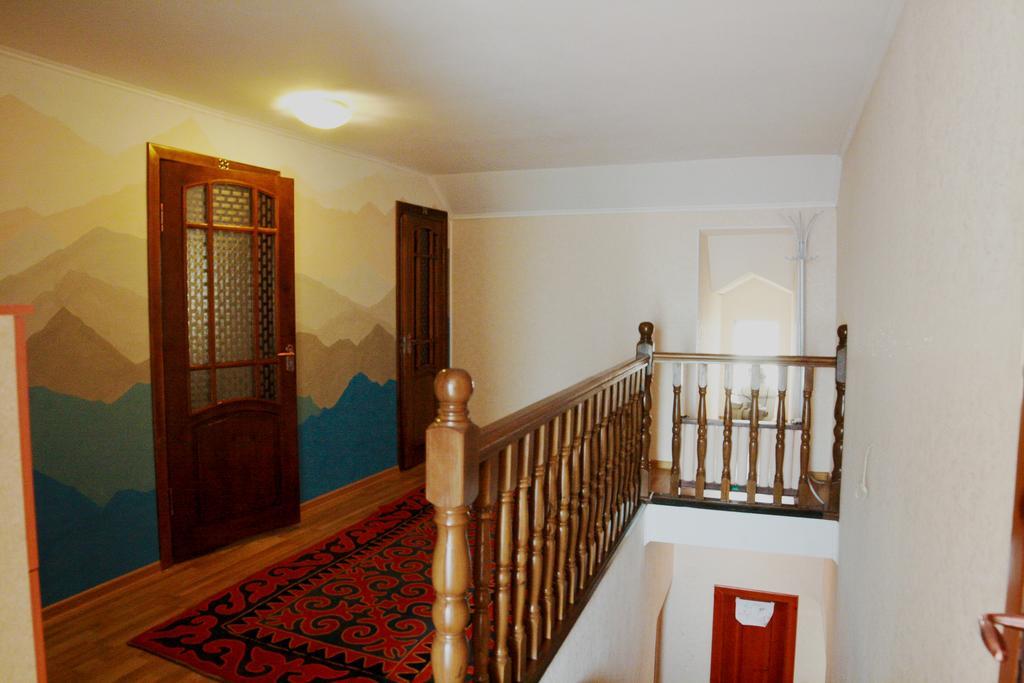 Tunduk Hostel Μπισκέκ Εξωτερικό φωτογραφία