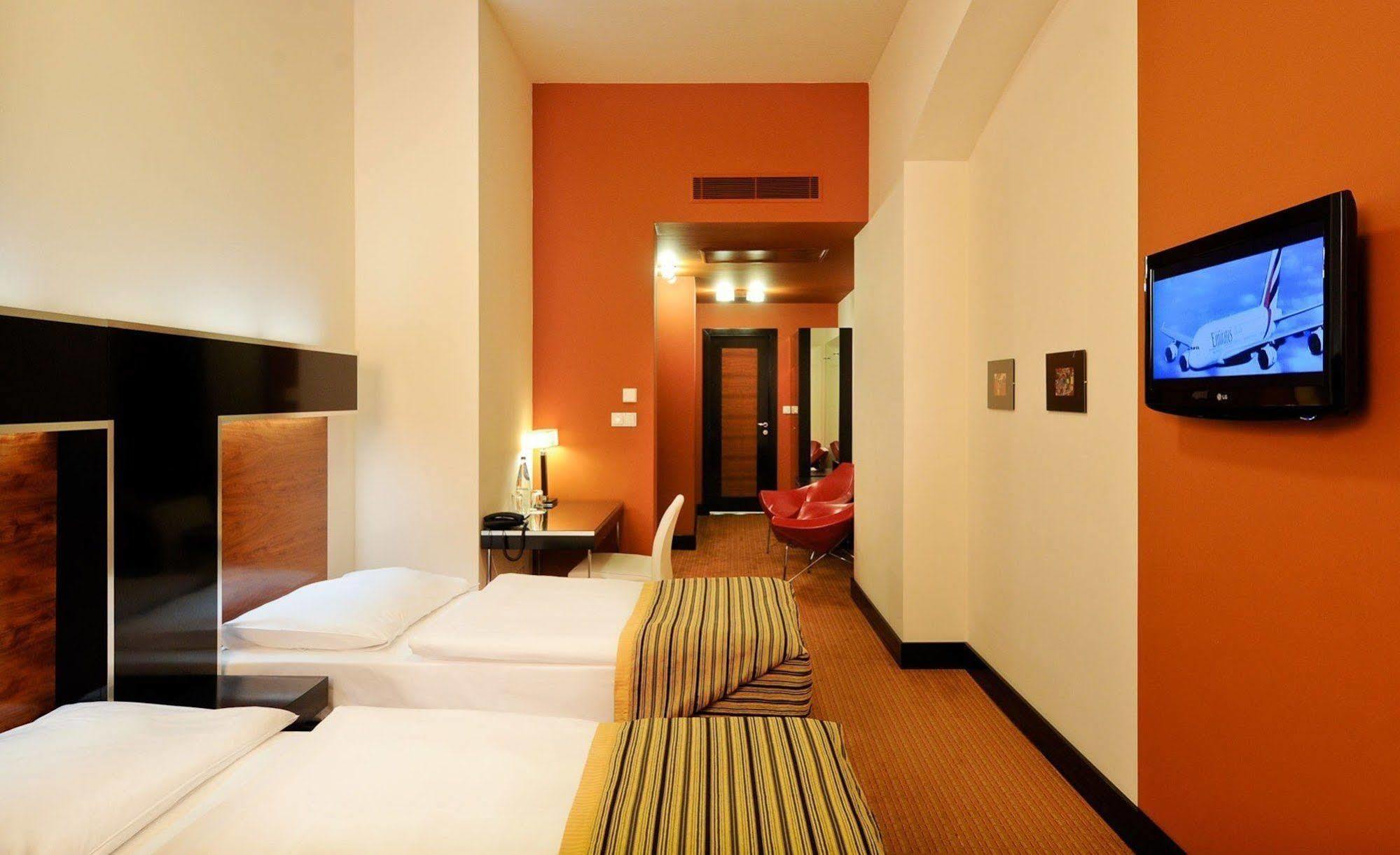 Tunduk Hostel Μπισκέκ Εξωτερικό φωτογραφία